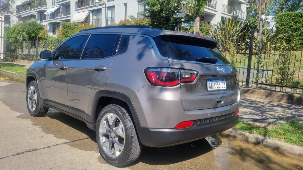 Jeep Compass  Longitude Plus — foto 11